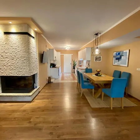 Modern With Garden In Evksinograd, By Flat Manаger Villa Várna