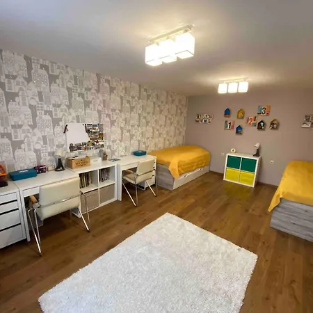 Villa Modern With Garden In Evksinograd, By Flat Manаger Warna