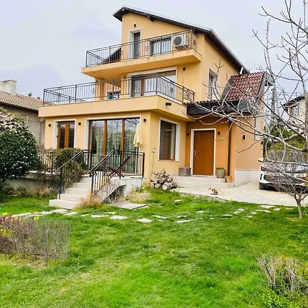 Modern With Garden In Evksinograd, By Flat Manаger Villa *